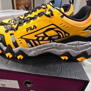 Fila Men's Oakmont TR 1JM01701 703 Sneaker Shoes Size 10.5 M US Yellow/Gray NEW